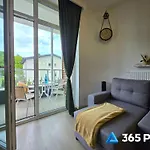 Apartman 365pam - Ku Morzu Z Basenem Przy Plazy